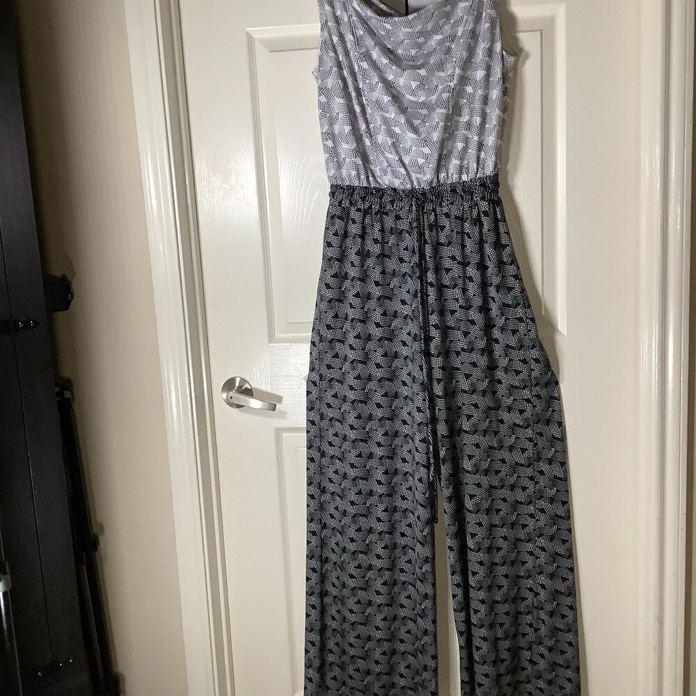 Shelby & Palmer Women's Wide Leg Jumpsuit/Romper